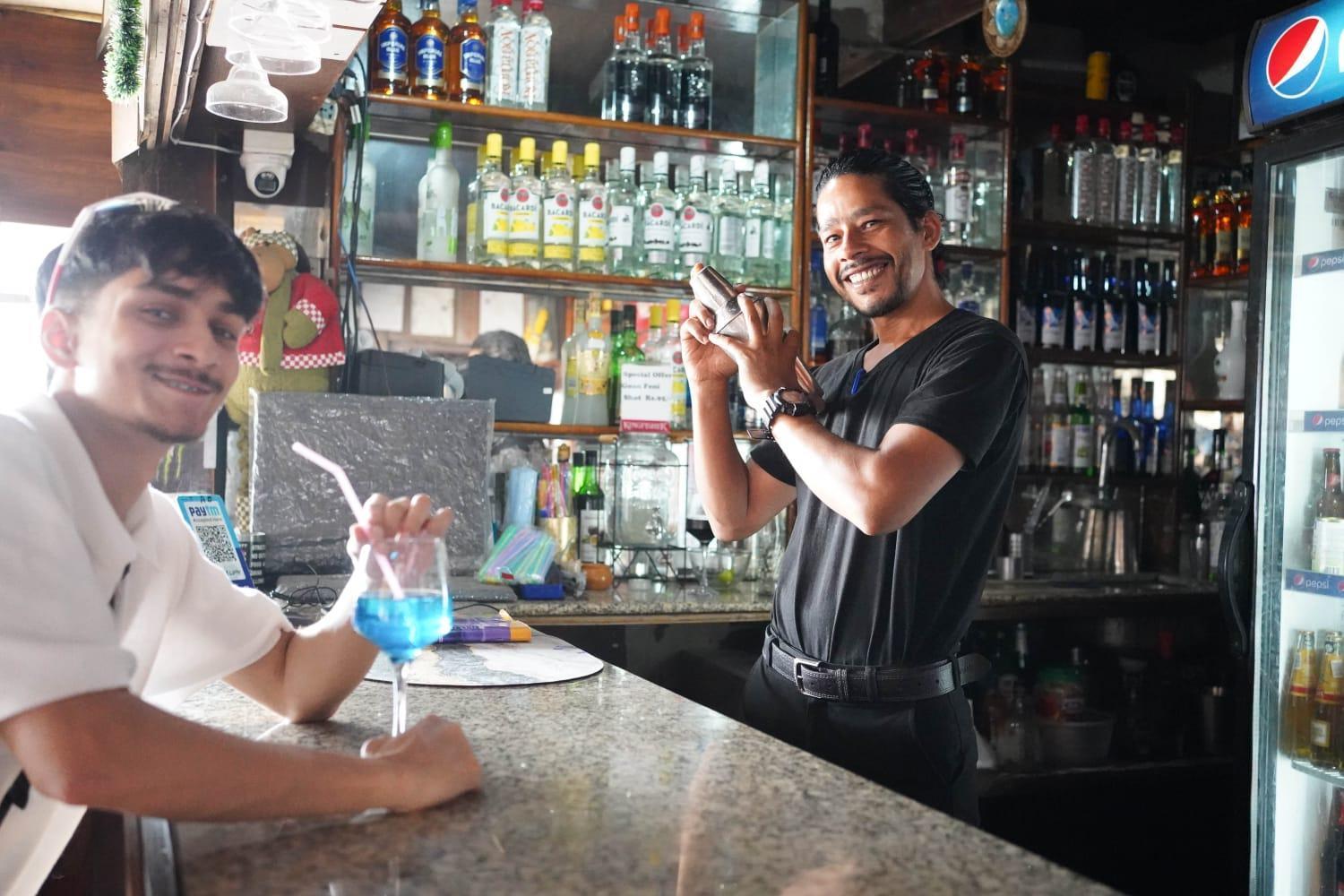 Saritas Guest House - Bogmalo Beach エクステリア 写真