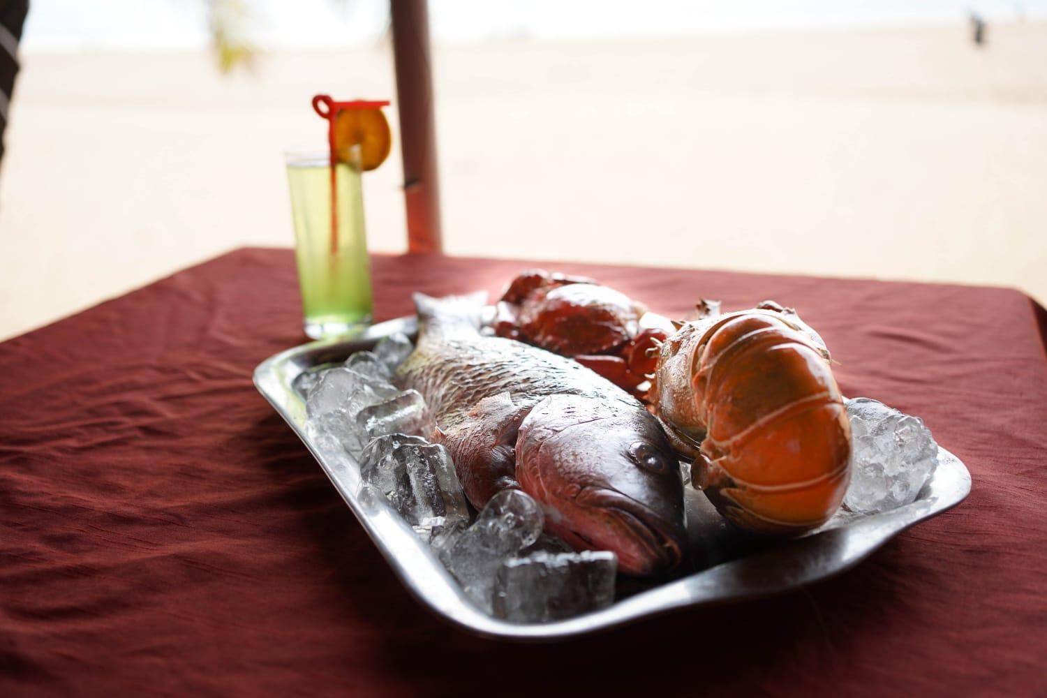 Saritas Guest House - Bogmalo Beach エクステリア 写真