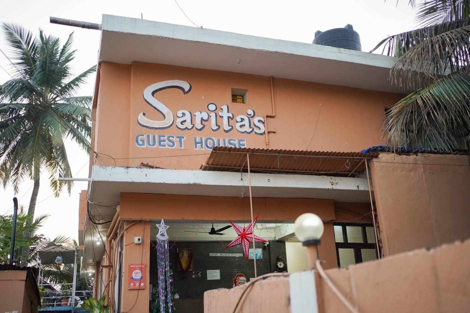 Saritas Guest House - Bogmalo Beach エクステリア 写真