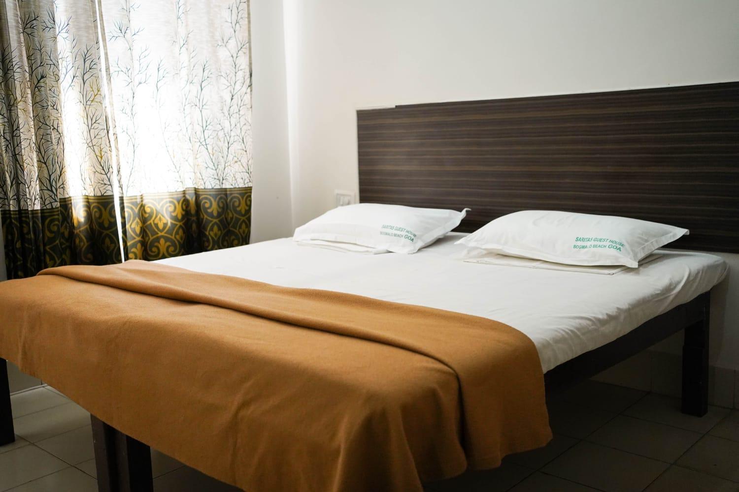 Saritas Guest House - Bogmalo Beach エクステリア 写真