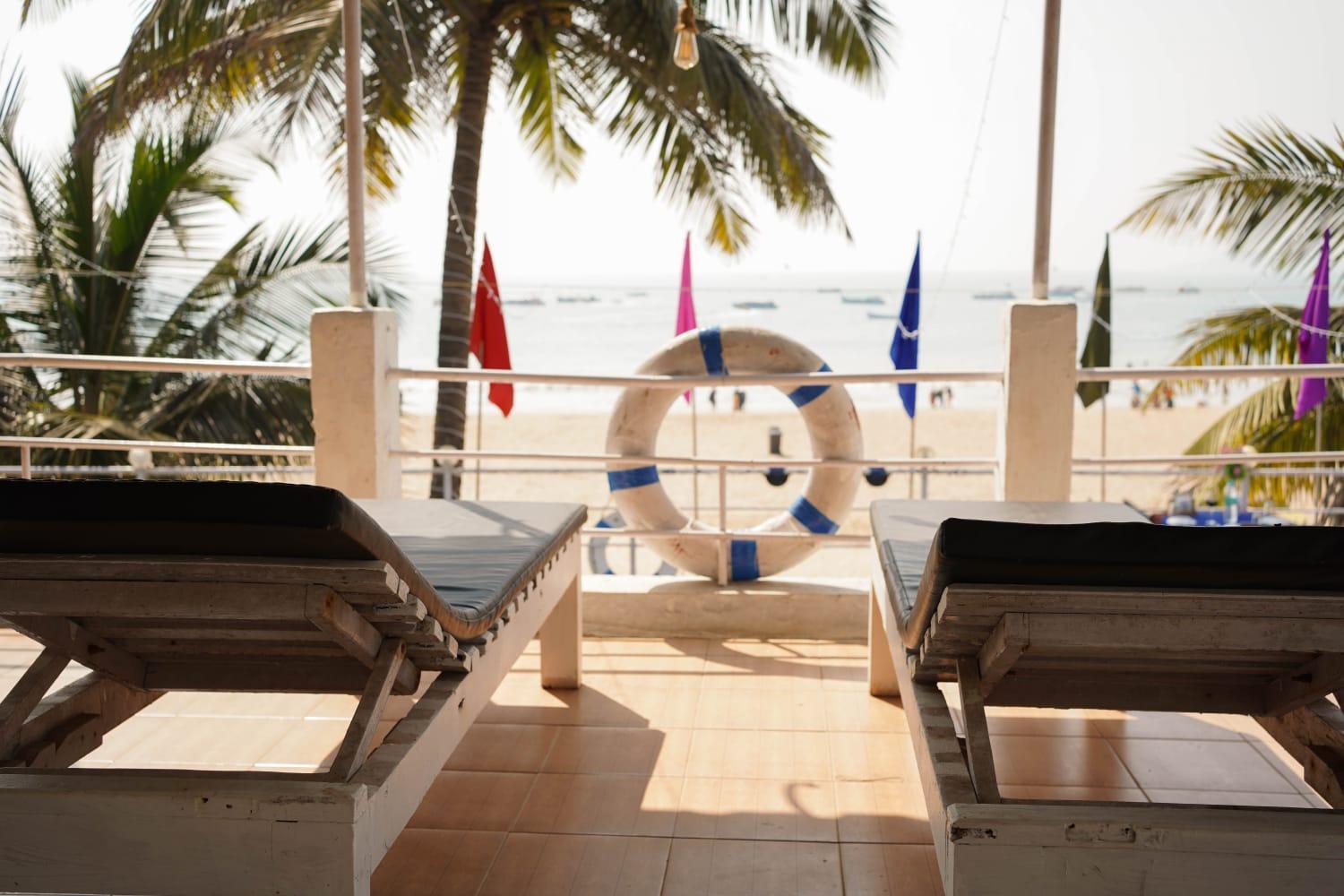 Saritas Guest House - Bogmalo Beach エクステリア 写真