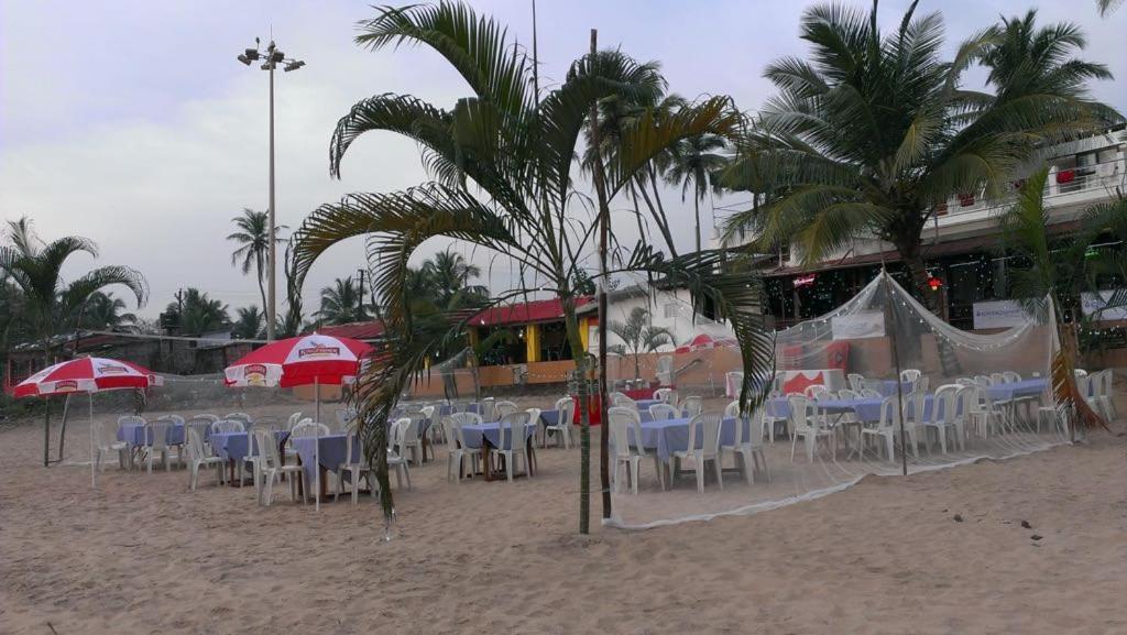 Saritas Guest House - Bogmalo Beach エクステリア 写真
